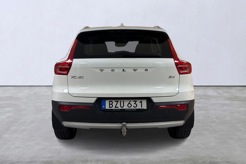 Bild 5 av Volvo XC40 B4 FWD Bensin Momentum Advanced SE