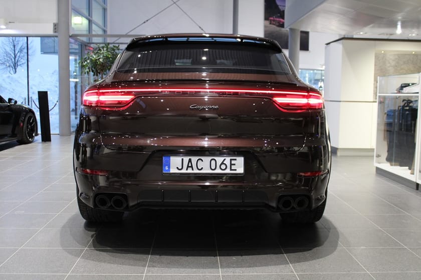 Bild 4 av Porsche Cayenne Coupé E-Hybrid PLATINUM EDITION