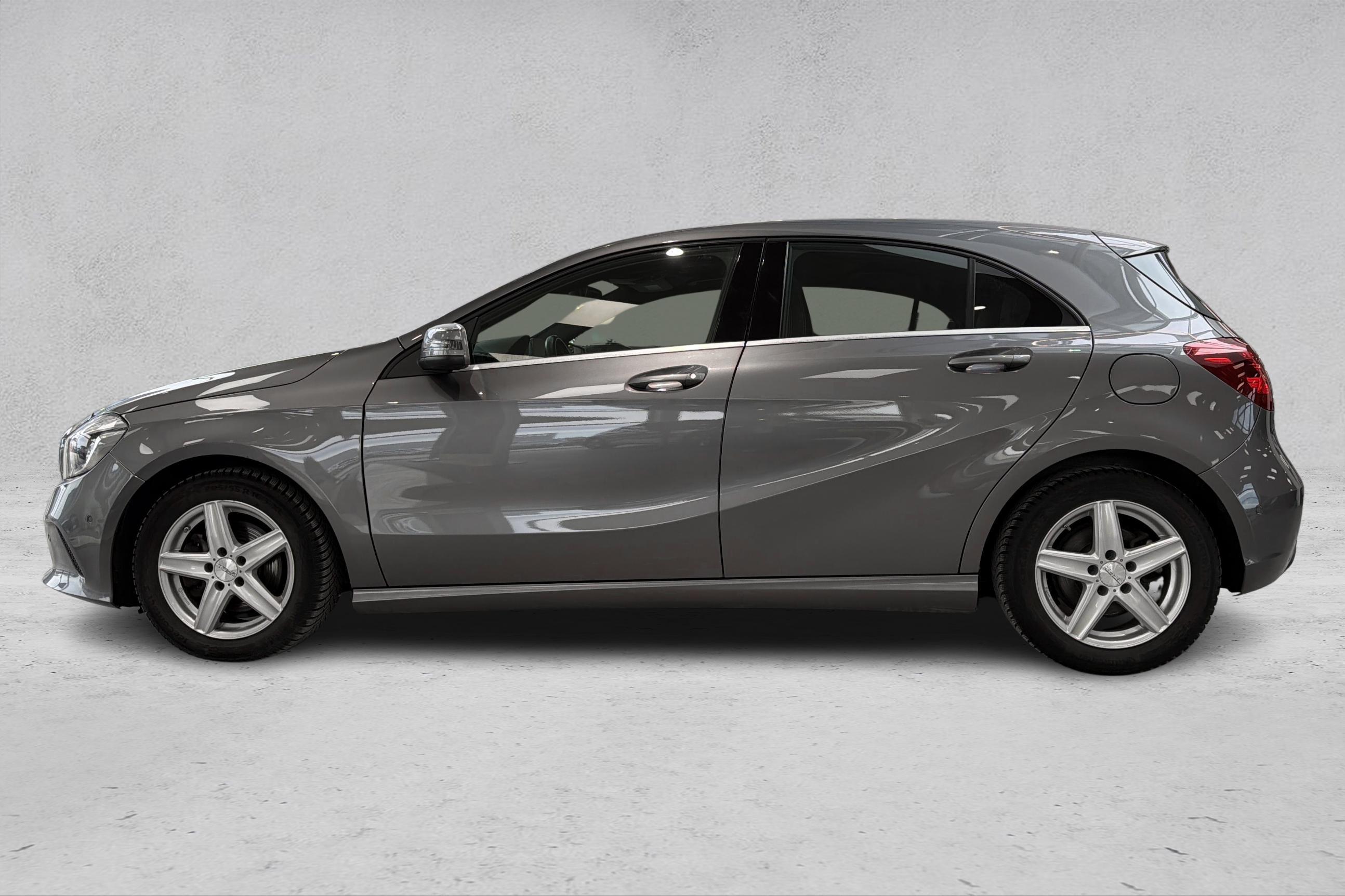 Thumnail bilde 1 av Mercedes-Benz A 180