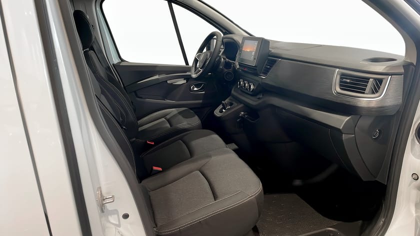 Bild 3 av Renault Trafic Skåpbil L2H1 NORDIC LINE DCI 150 AUTOMAT *Dubbla skjutdörrar*