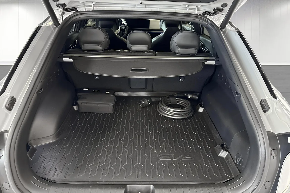 picture of a car