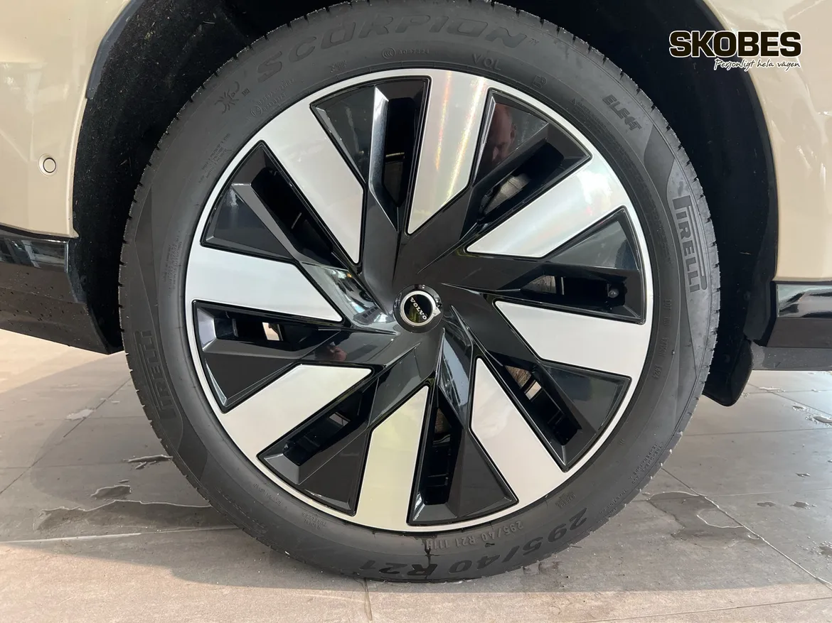 Volvo EX90 Twin Motor Performance 7-seater