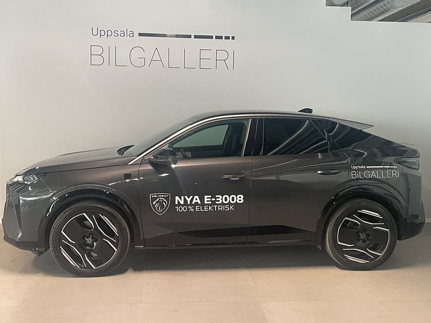 Bild 3 av Peugeot E-3008 GT Ultimate Dragkrok, Nappaläder, 360kamera, el-räckvidd: 525km