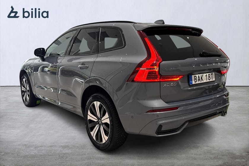 Bild 2 av Volvo XC60 Recharge T8 AWD Plus Dark | Harman & Kardon