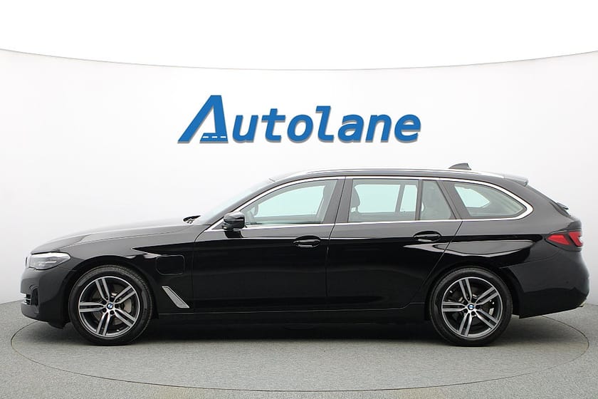 Bild 5 av BMW 530e xDrive Touring Dragkrok,GPS, CarPlay 292hk