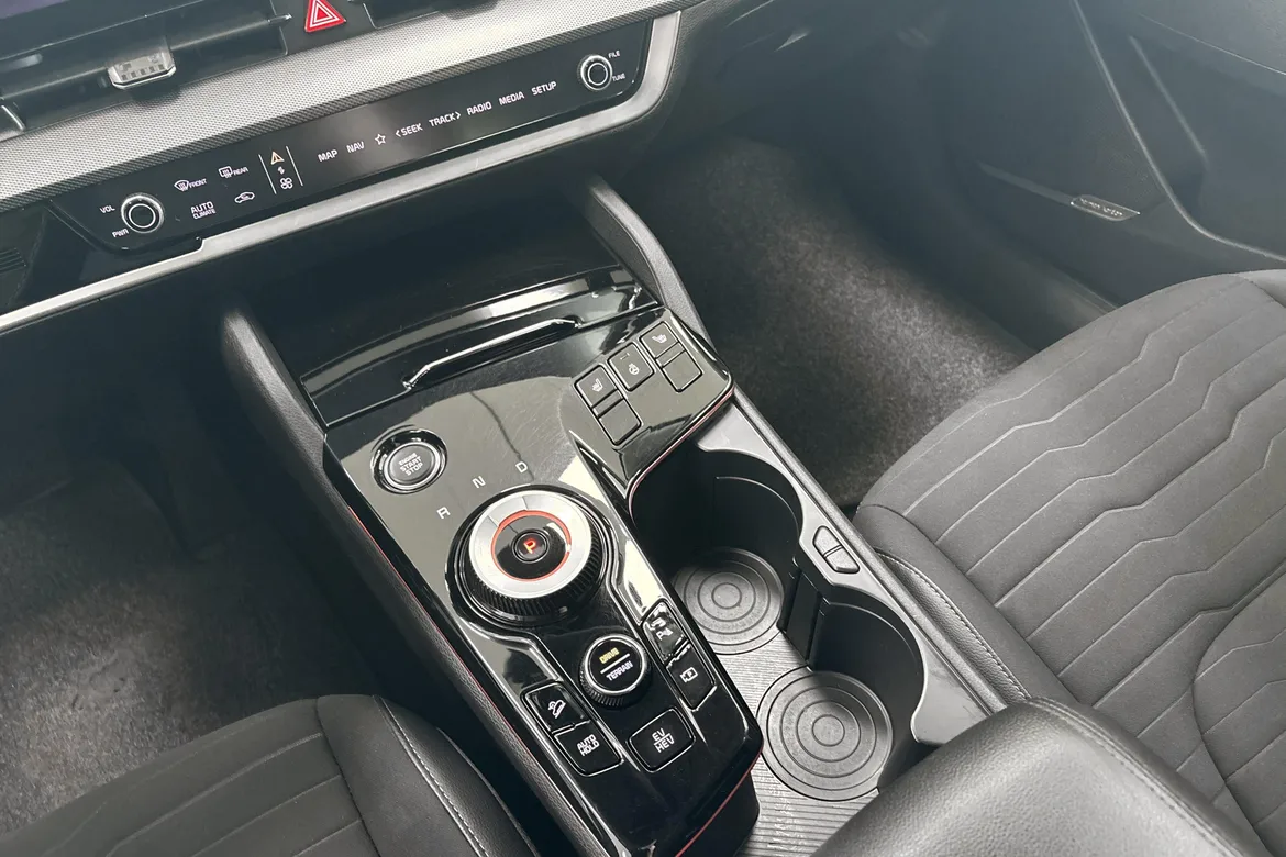 picture of a car