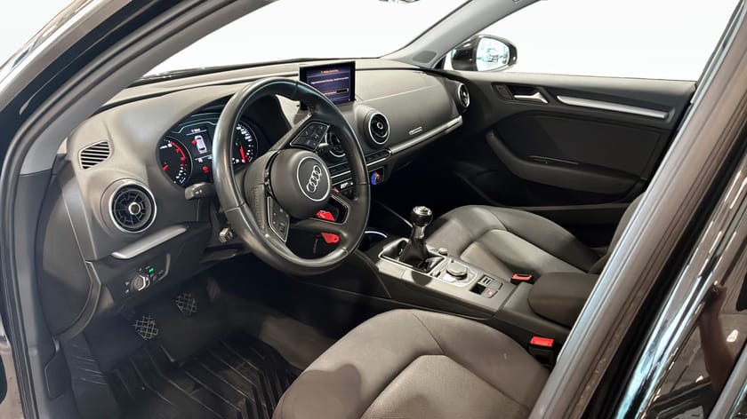 Bild 4 av Audi A3 Sportback 30 TFSI 