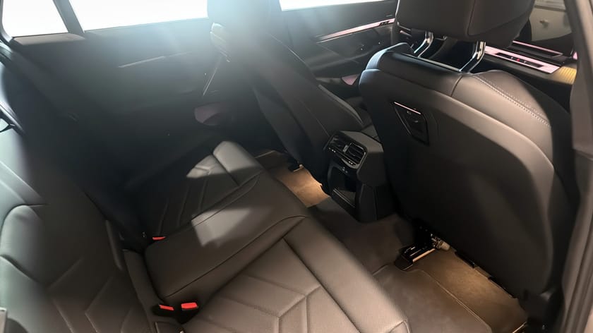 Bild 5 av BMW 530e xDrive Touring M Sport / H&K /Drag