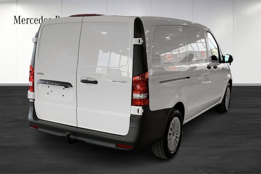 Bild 2 av Mercedes-Benz Vito 114 CDI 2.8t LÅNG PRO Automat| Värmare|Drag
