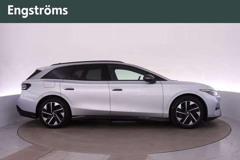 Bild 2 av Volkswagen ID.7 Pro Tourer 82 kWh 286hk EDITION Drag Navi HUD