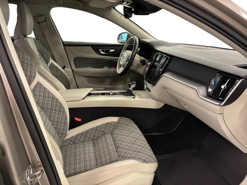 Bild 5 av Volvo V60 Cross Country D4 AWD