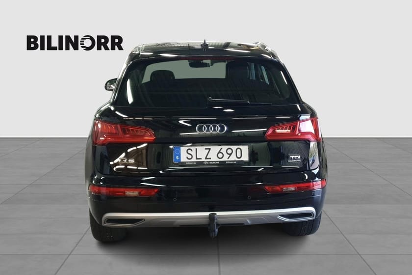 Bild 4 av Audi Q5 2.0 TDI quattro S Tronic | Vinterhjul | Dragkrok