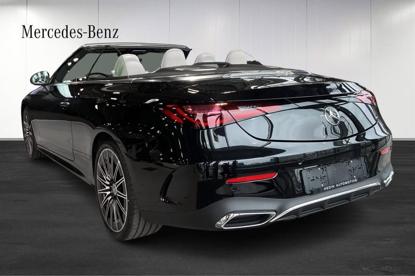 Bild 4 av Mercedes-Benz CLE 300 4MATIC Cabriolet AMG Line