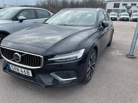 Volvo V60 T6 Recharge Core Bright plug in AWD 350HK 4x4