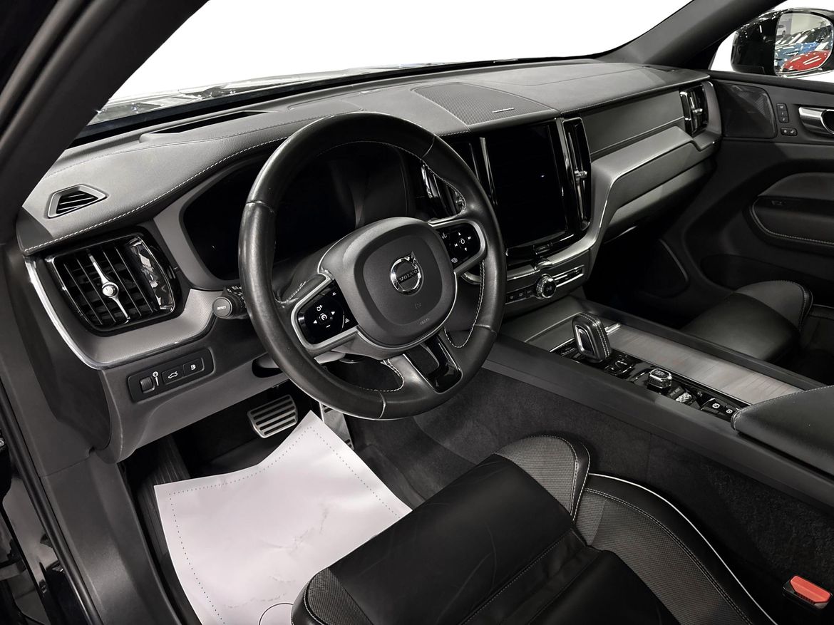 Volvo XC60 2021 - miniatyr 6