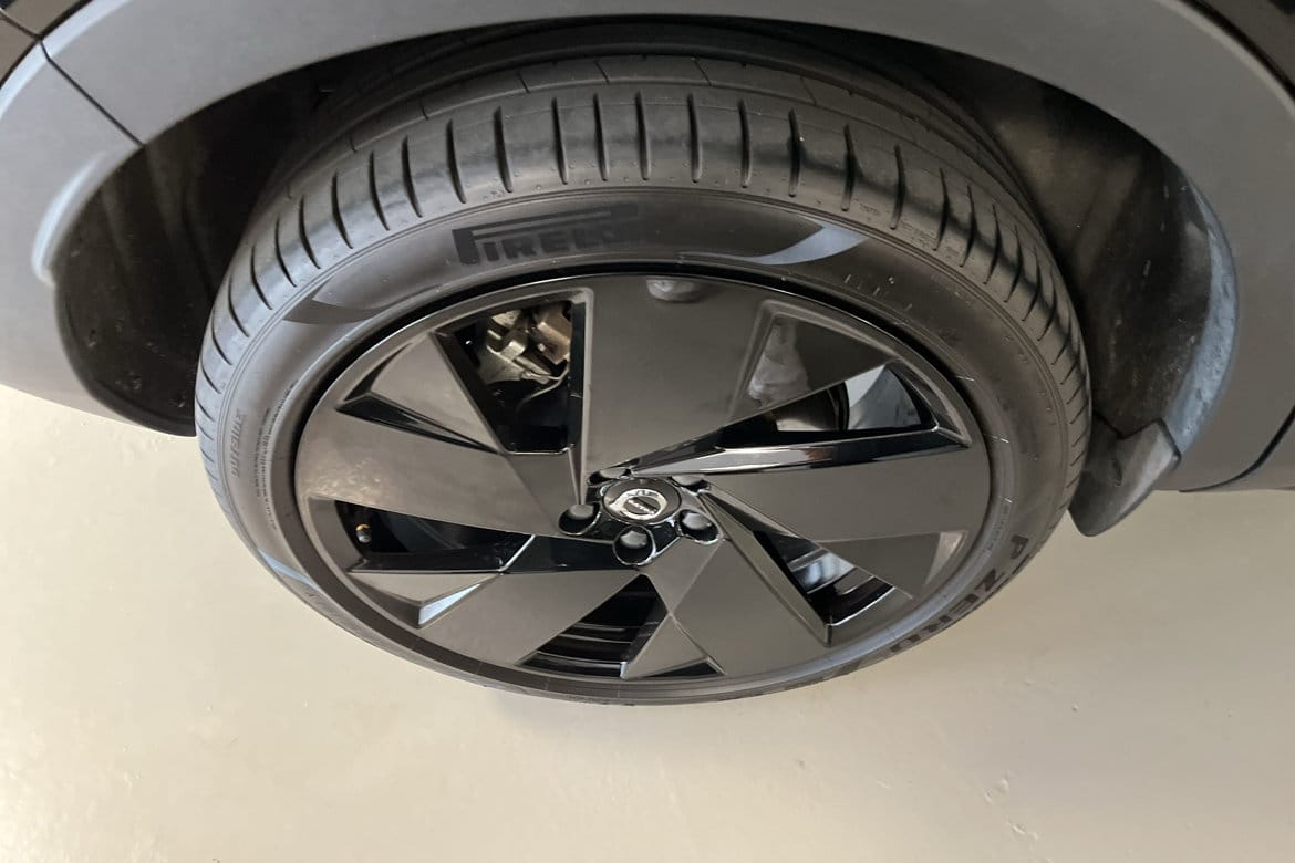 Volvo EC40 Single Motor Extended Range