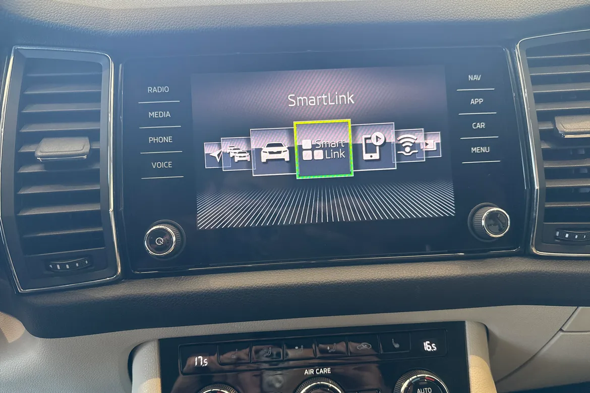 picture of a car