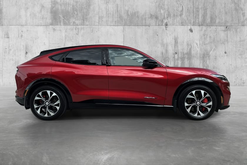 Bilde 5 av Ford Mustang Mach-E Long Range AWD REG 2024/PANO/B&O/ACC/360/RATTVARME/EL.BAKLUKE/H.FESTE