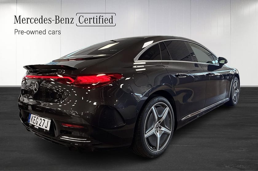 Bild 3 av Mercedes-Benz EQE 350+ AMG Burmester Distronic Drag