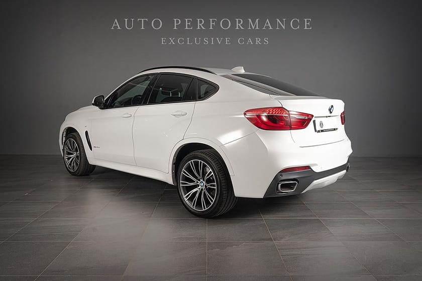 Bild 3 av BMW X6 xDrive40d 313hk M-Sport / Hemleverans /