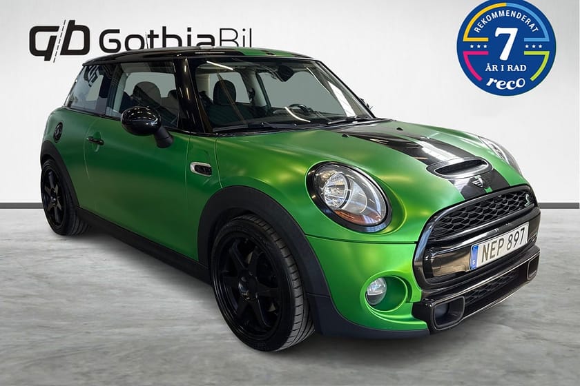 Bild 3 av MINI Cooper S 3-dörrars Pepper Optimerad 18" Nya däck JCW Vinge