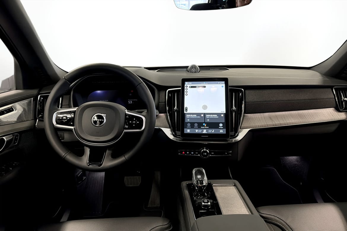 Bild 4 av 6 på bilen