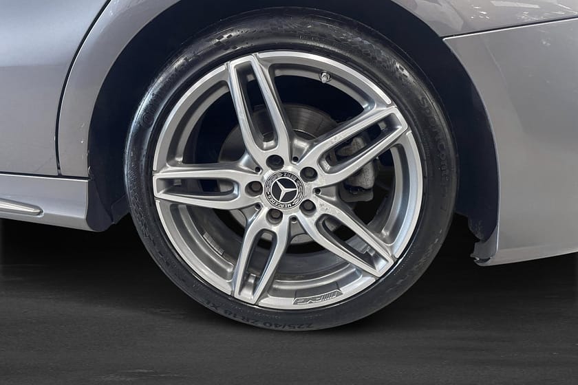 Bild 5 av Mercedes-Benz CLA 200 d Shooting Brake AMG Line Drag V-hjul