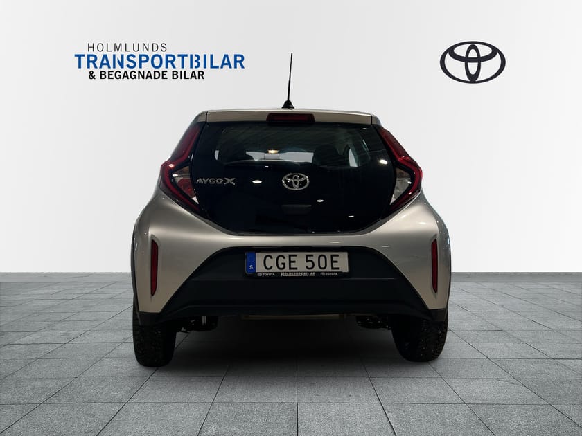 Bild 5 av Toyota Aygo X 1,0 CVT Play / V-hjul