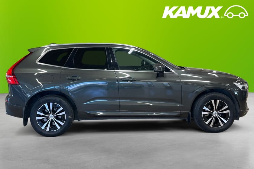 Bild 2 av Volvo XC60 B4 AWD 197hk Momentum Värmare Kamera CarPlay Drag