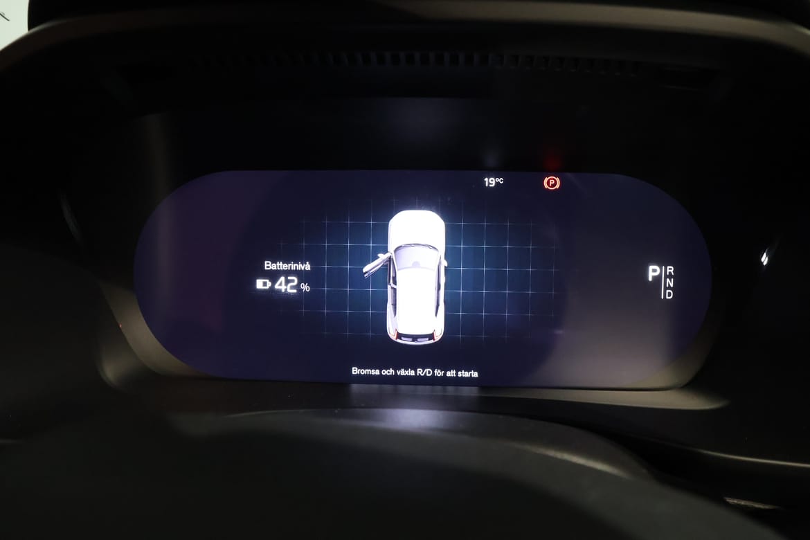 Volvo XC40 2023 - miniatyr 10