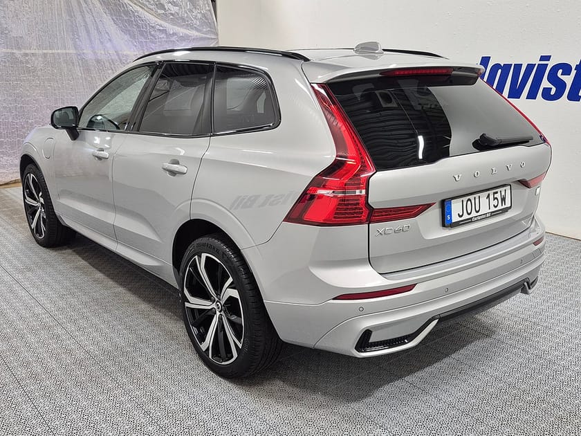 Bild 5 av Volvo XC60 T6 Recharge Plus Dark plug in AWD 350HK 4x4 Panorama L