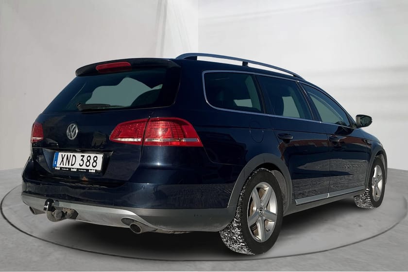 Bild 3 av Volkswagen Passat Alltrack 2.0 TDI BMT 4M 177hk Premium Drag
