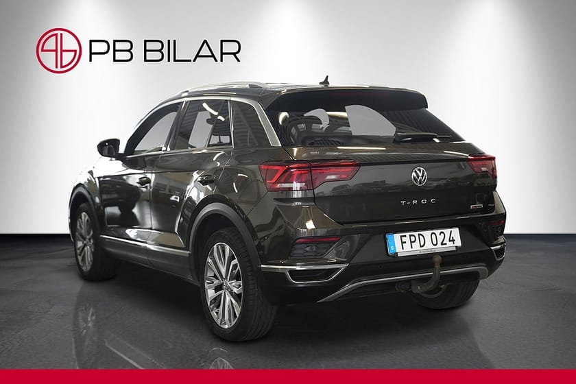 Bild 4 av Volkswagen T-Roc 2.0 TSI 4M GT Cockpit Pano B-Kam Drag