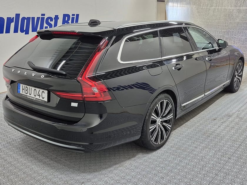 Bild 4 av Volvo V90 T8 Recharge Inscription plug in AWD 392HK 4x4 Läder