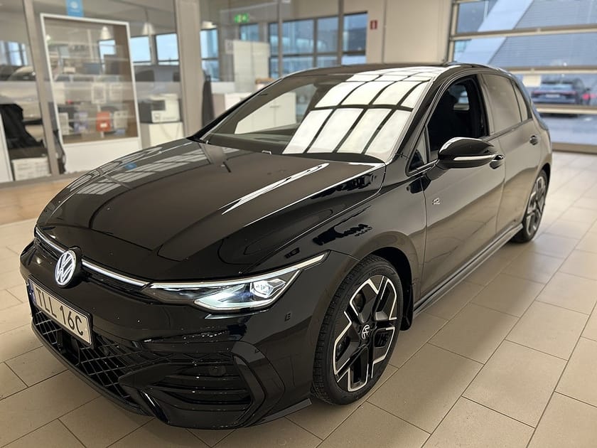 Bild 5 av Volkswagen Golf R-LINE 1,5 ETSI 150 HK DSG7