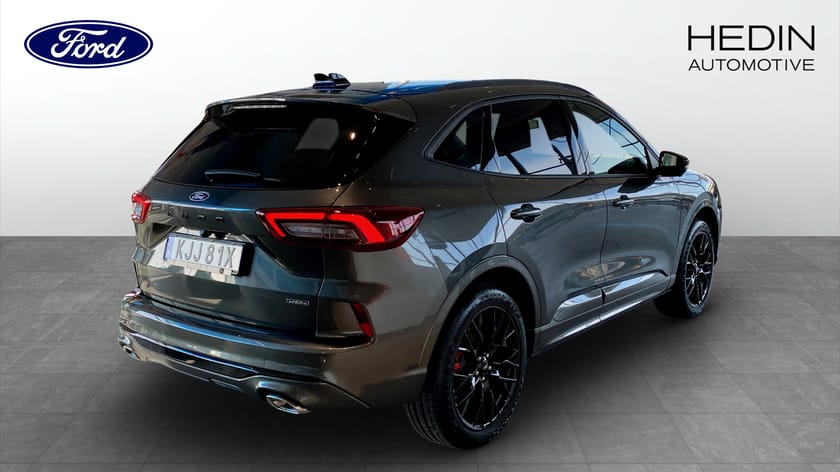 Bild 2 av Ford Kuga Plug-In Hybrid ST-Line X 2.5 243hk Black Edition