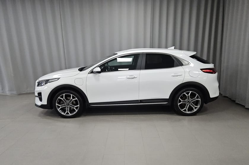 Bild 2 av Kia XCeed Plug-in Hybrid DCT 141HK Aut  Navi