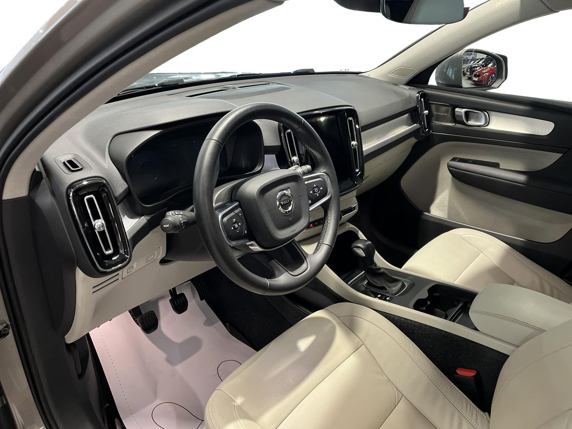 Volvo XC40 2022 - miniatyr 6