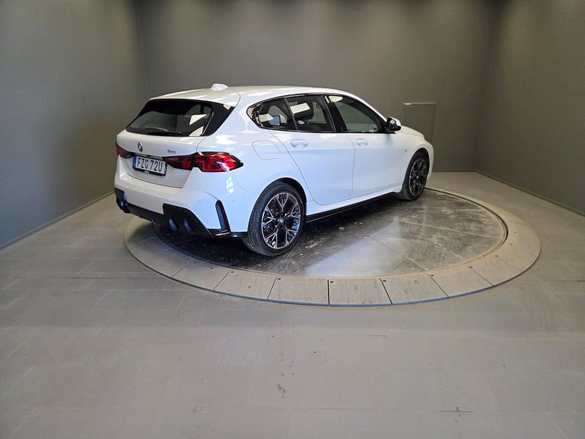 Bild 4 av BMW 120 M Sport Designe Rattvärme Backkamera