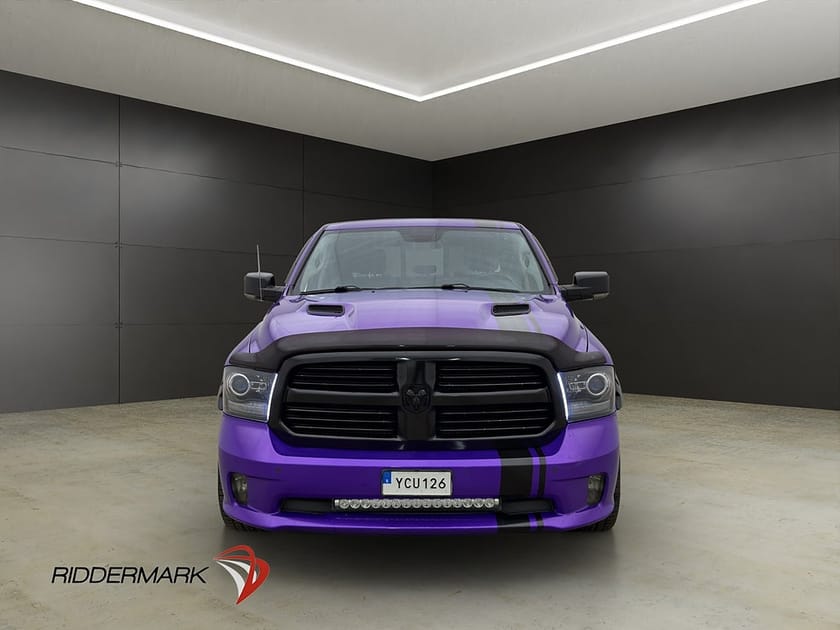 Bild 5 av RAM 1500 Crew Cab Dodge Sport 5.7 4x4 Drag Skinn Taklucka Alpin STUK
