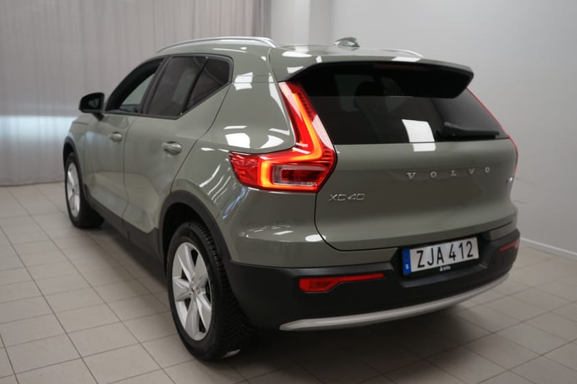 Bild 3 av Volvo XC40 B4 FWD Bensin Core SE II