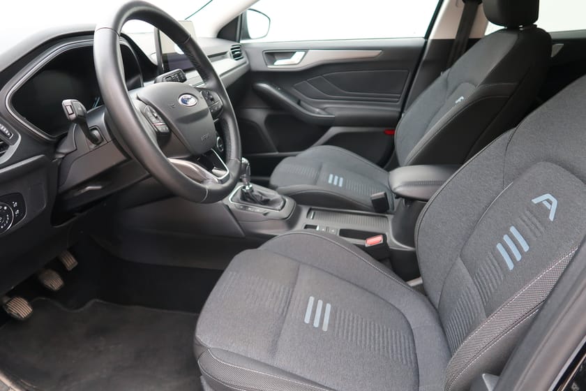 Bild 4 av Ford Focus Active 1.0 125 E85 MHEV Editio 5-d, Navi, Kamera