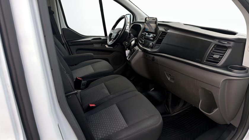 Bild 3 av Ford Transit Custom 280 Trend L1 2.0L  130HK Carplay/inrett skåp