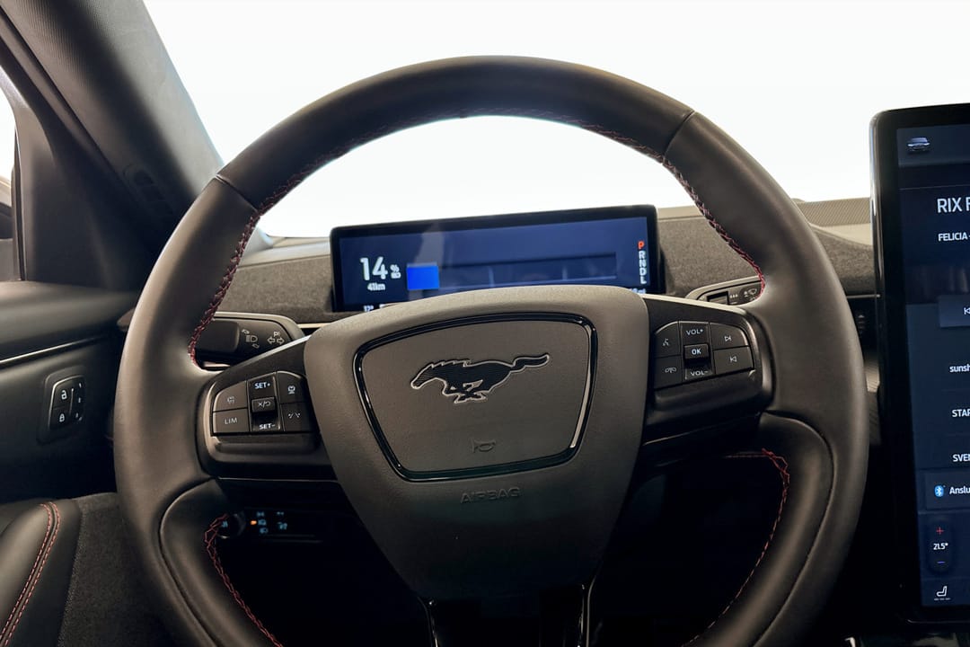 Ford Mustang Mach-E Standard Range AWD