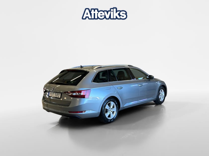 Bild 3 av Škoda Superb Kombi COM STYLE TDI 150 DSG