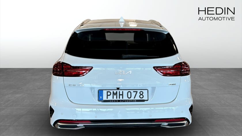 Bild 4 av Kia Ceed Sportswagon Plug-in Hybrid SW | | Action