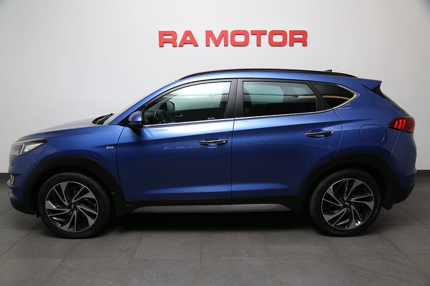 Bild 3 av Hyundai Tucson 2,0 CRDi 185hk Premium AWD Pano Skinn KRELL Dragkrok