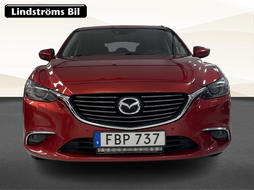 Bild 5 av Mazda 6 Wagon 2.2 SKYACTIV-D AWD Manuell - Vhjul - Dragkrok
