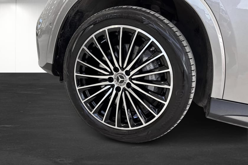 Bild 5 av Mercedes-Benz GLC 400 e 4MATIC SUV | AMG