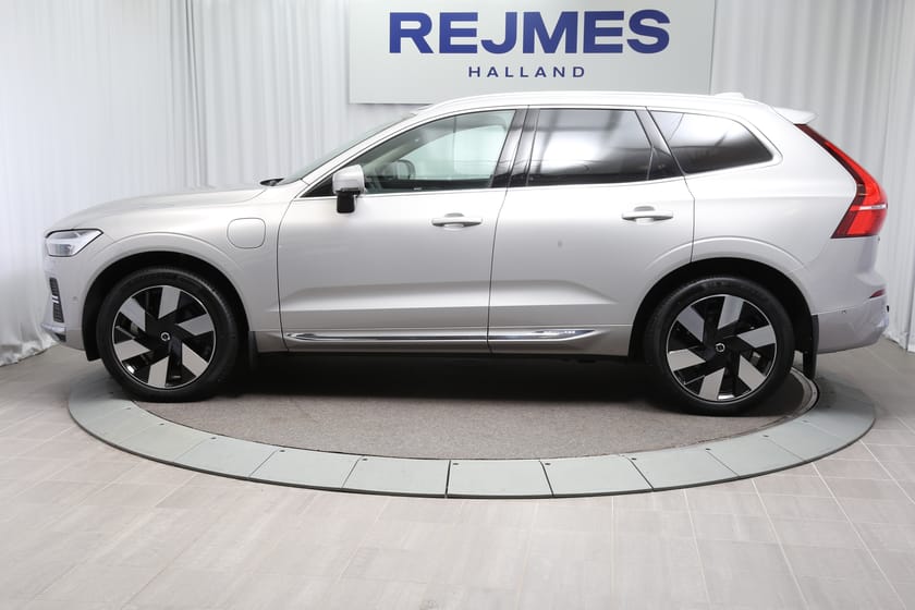 Bild 2 av Volvo XC60 Recharge T8 Ultimate Bright | 360° | H&K | HUD |